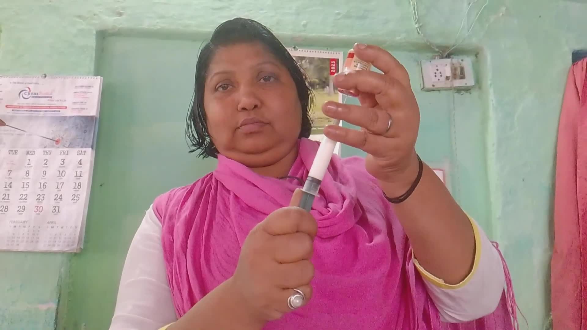 injection-wala-vlogsgirl-injection-wala-video-injection-funny-video-ledies